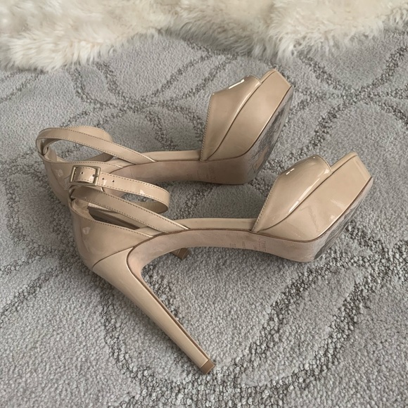 🔥JIMMY CHOO BEIGE HEELS 🥰SOLD🥰 - Picture 3 of 4